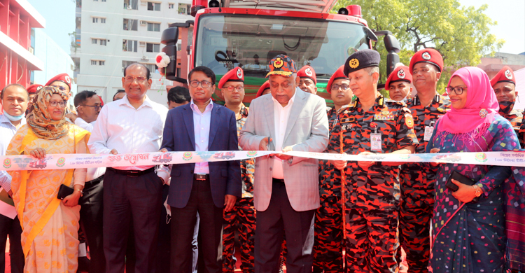 ১৩ ফায়ারফাইটারকে ‘অগ্নি বীর’ ঘোষণা স্বরাষ্ট্রমন্ত্রীর