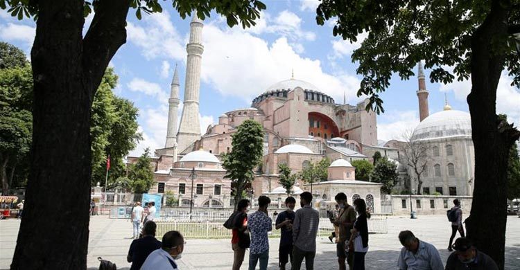 Turkey reconverts Istanbul's Hagia Sophia museum into a mosque
