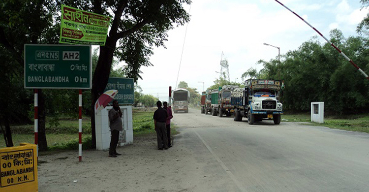 আপাতত বন্ধই থাকছে বাংলাবান্ধা স্থলবন্দর