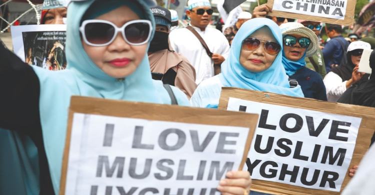 Indonesian Muslims protest China’s treatment of Uighurs