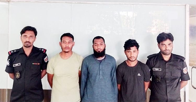 উখিয়ায় ১ লাখ ৭০ হাজার পিস ইয়াবাসহ তিন কারবারি আটক