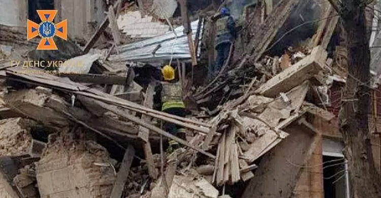 Ukraine’s 2nd city Kharkiv without power after Russian strikes