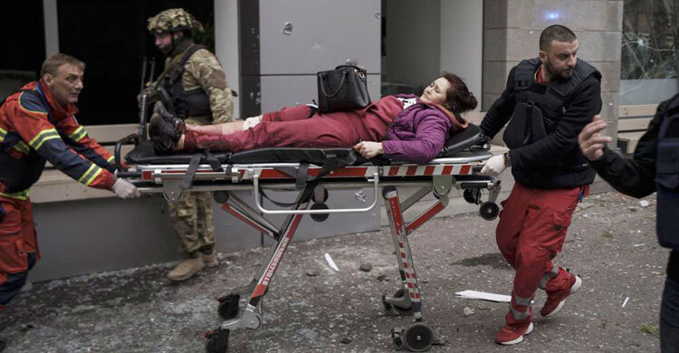 ‘No surrender’: Ukrainians fight on in Mariupol steel plant