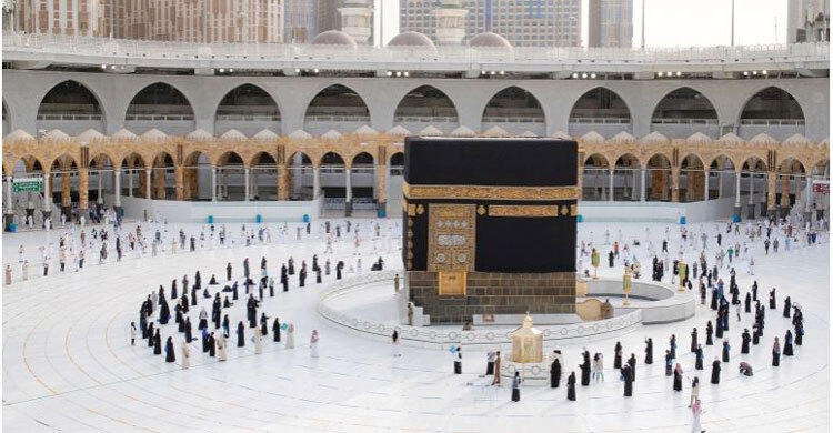 Saudi Arabia to allow only ‘immunised’ pilgrims to Mecca