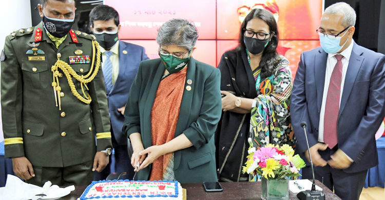 জাতিসংঘ মিশন ও কনস্যুলেটে বঙ্গবন্ধুর জন্মশতবার্ষিকী উদযাপন