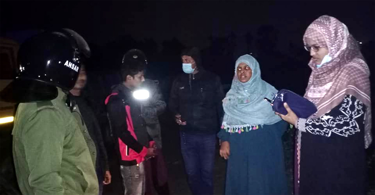 ফসলি জমির মাটি বাঁচাতে রাতে মাঠে হাজির ইউএনও