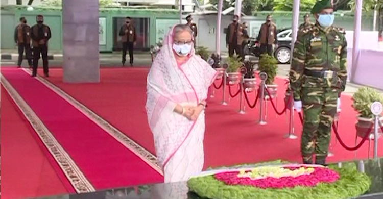 বঙ্গবন্ধুর প্রতিকৃতিতে প্রধানমন্ত্রীর শ্রদ্ধা | ২৩ জুন ২০২১