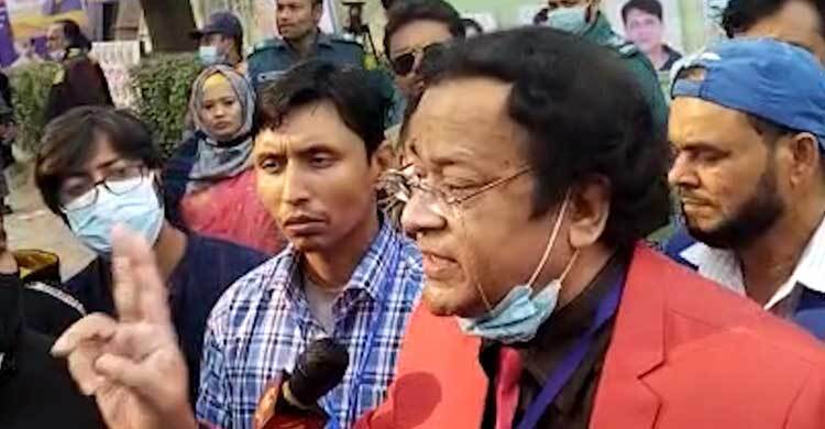 ভোটারদের টাকা দেয়ার অভিযোগ নিয়ে যা বললেন নির্বাচন কমিশনার | শুক্রবার, ২৮ জানুয়ারি ২০২২