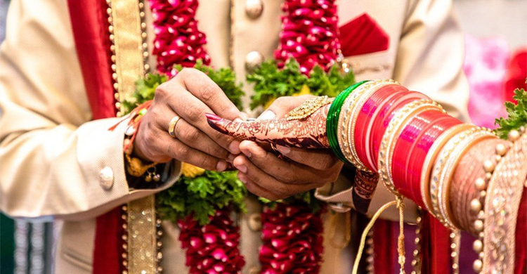 Couple in India sue son for not giving them a grandchild