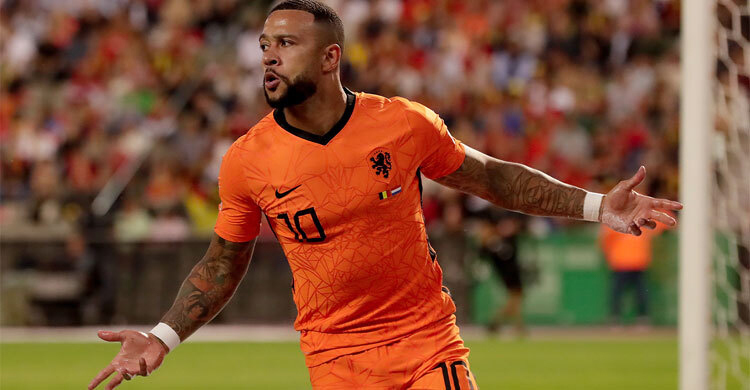 Dutch thrash Belgium after Lukaku injury