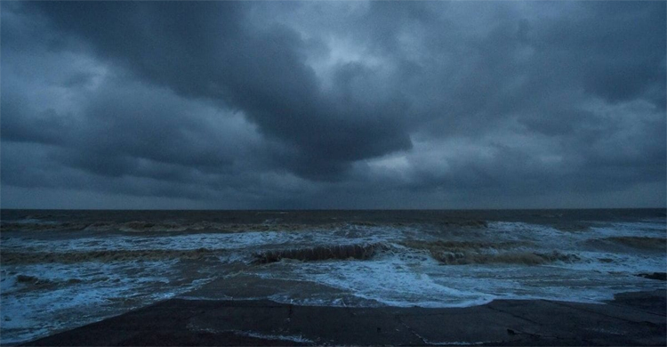 Low pressure over North Bay turns into depression