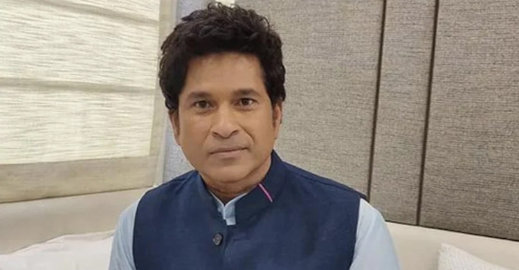 Sachin backs Arshdeep after crucial dropped catch in match vs Pakistan