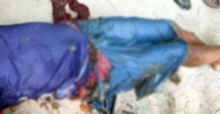 দুপুরে বাড়ি থেকে বের হয়ে বিকেলে খালে মিলল মরদেহ