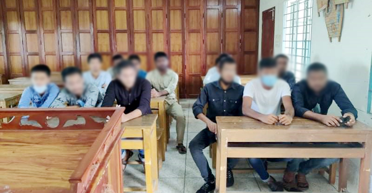১৪ শিক্ষার্থীর কাছে চুল কাটার বিবরণ শুনলো ইউজিসি
