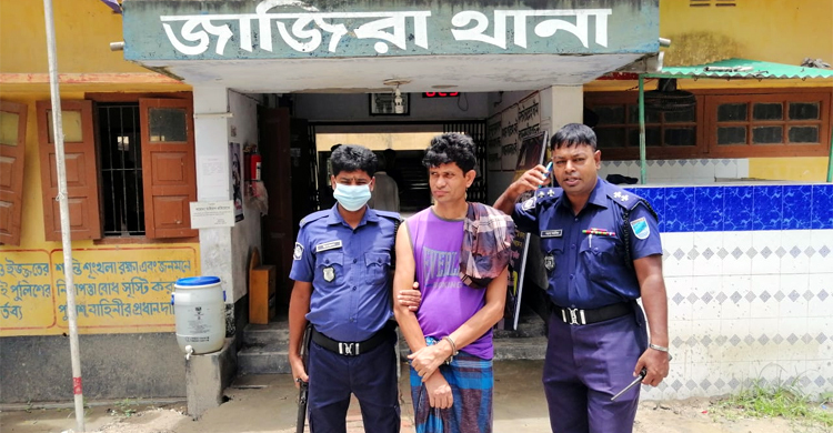 শরীয়তপুরে ইয়াবাসহ কারবারি আটক