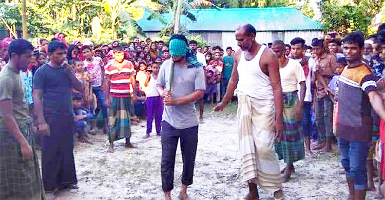 কুড়িগ্রামে বিধিনিষেধের মধ্যে ‘আনন্দমেলা’র আয়োজন