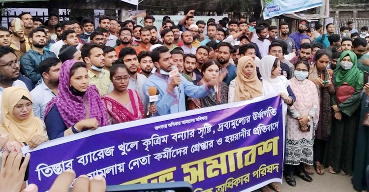 মণ্ডপে হামলায় আমাদের দলের নেতাকর্মী জড়িত নয়: নুর