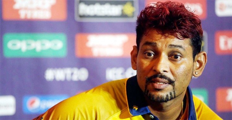 ভারতের বিপক্ষে দাঁড়িয়ে কাশ্মীরে খেলবেন দিলশান