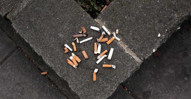 Global smoking rates fall for first time, but rise for kids