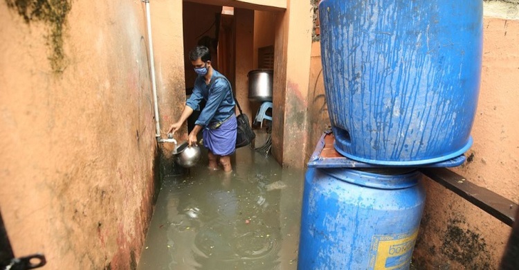 Heavy rains in Sri Lanka, south India kill at least 25