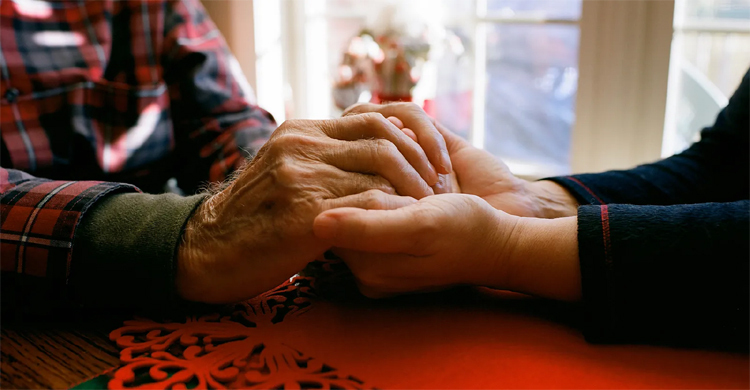 How to confront a parent's dementia
