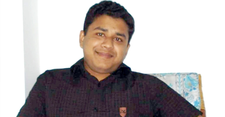 Bank official killed in B'baria road crash