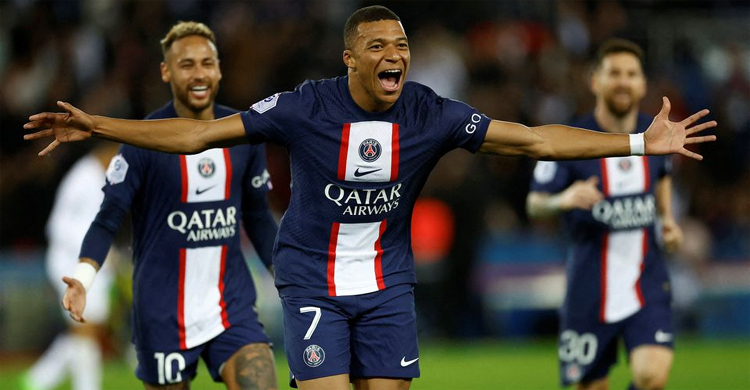 Mbappe hits late winner as PSG edge Nice to go top