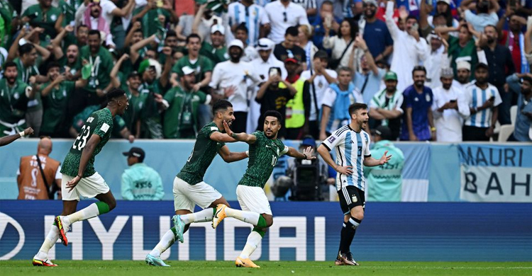 Saudis stun Argentina with 2-1 comeback win