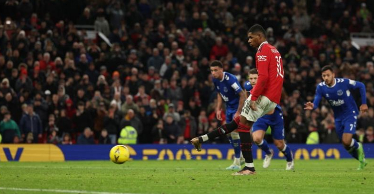 Rashford shines as Man Utd beat Everton in FA Cup