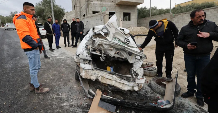 Two Palestinians shot dead by Israel troops in occupied West Bank