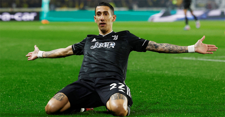 Di Maria hat-trick takes Juventus through