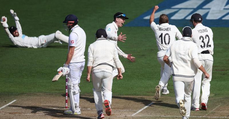 NZ beat England by one run in all-time great finish