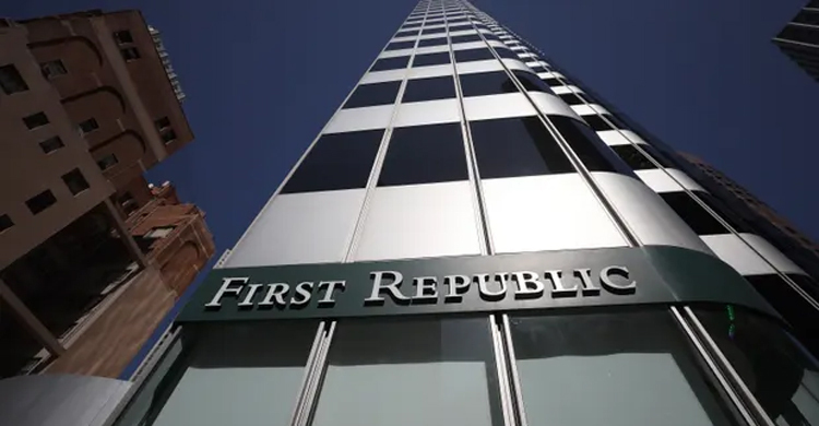 US banks launch $30bn rescue of First Republic to stem spiraling crisis