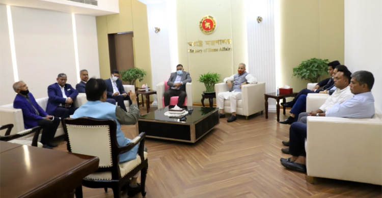 স্বরাষ্ট্রমন্ত্রীর সঙ্গে বিজিএমইএ প্রতিনিধি দলের সাক্ষাৎ