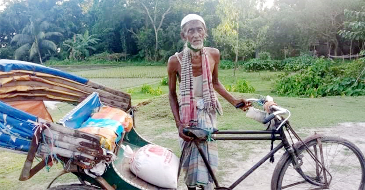 ‘দূর বেডি, পোলাপানে ভাত দিলে কি আর রিকশা চালাই?’