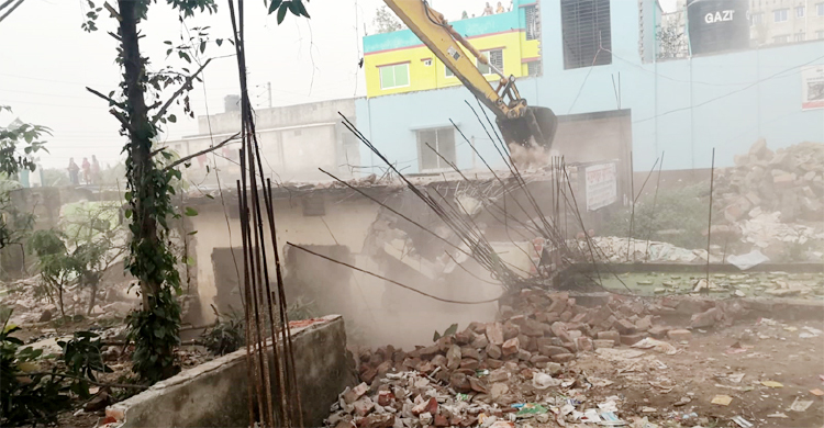 কামরাঙ্গীরচরের কালুনগর খাল দখলমুক্ত করতে অভিযান