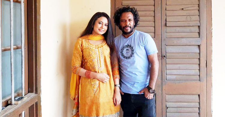 ক্ষুদে গানরাজের পুষ্পিতার সঙ্গে লুৎফর হাসানের নতুন গান