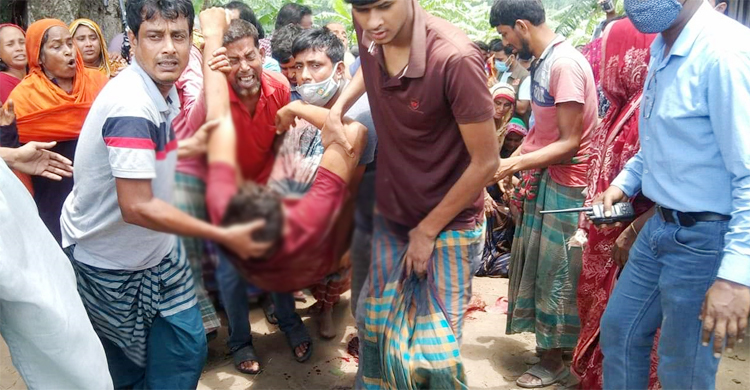 গাঁজা সেবনে বাধা দেয়ায় কুপিয়ে হত্যা, গণপিটুনিতে হামলাকারী নিহত