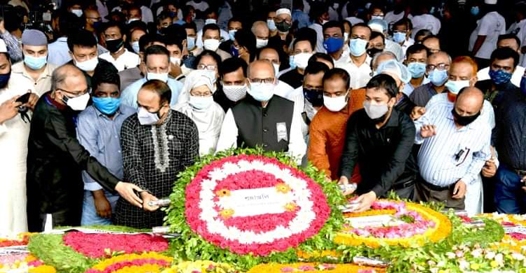 মুক্তিযুদ্ধের বাংলাদেশকে হত্যার জন্য ১৫ আগস্টের নৃশংসতা
