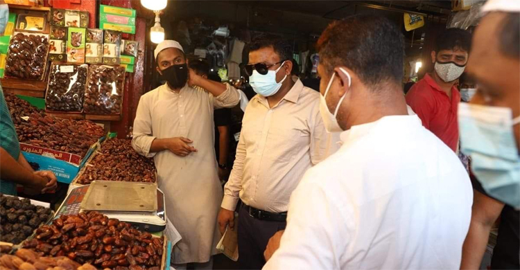 স্বাস্থ্যবিধি না মানায় খুলনায় ৫৩ মামলা, জরিমানা