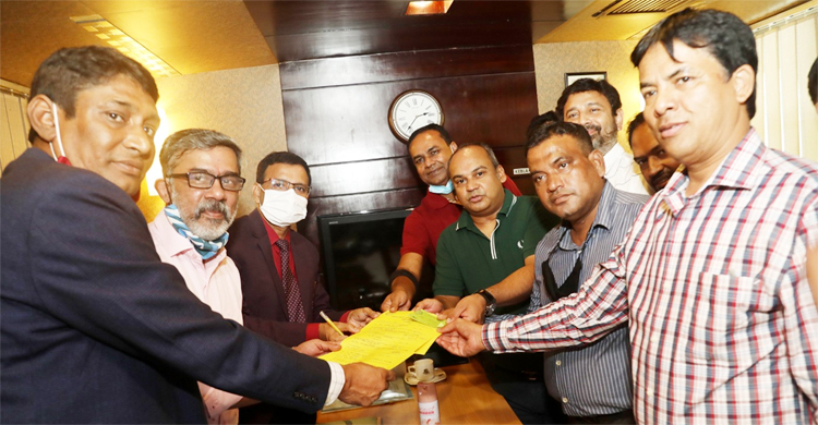 টাকা জমিয়ে রাখা বড় কাজ নয়, আঞ্চলিক ক্রিকেটে উন্নয়ন জরুরি : দুর্জয়