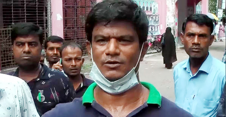 আদালত চত্বরে বিচারপ্রার্থীকে ছুরিকাঘাত করে লাখ টাকা ছিনতাই