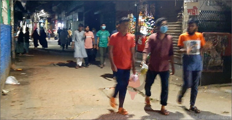 পাড়া-মহল্লায় আড্ডা, রাতে ঢিলেঢালা লকডাউন | ২৩ জুলাই ২০২১