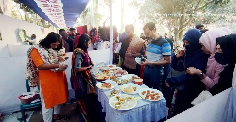 ১০০ পদের পিঠা নিয়ে রাজশাহী বিশ্ববিদ্যালয়ে শীত উৎসব | শনিবার, ১০ ডিসেম্বর ২০২২