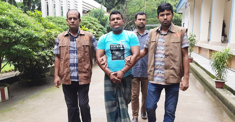 Robbery, gang-rape on moving bus: Main accused remanded