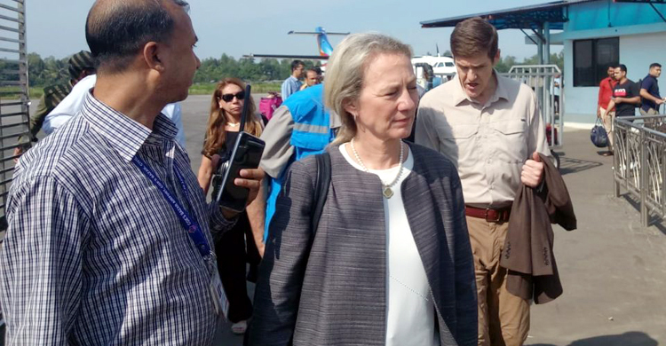 বাংলাদেশ সরকারের কঠোর হয়ে কাজ করা উচিত : বনি গ্লিক