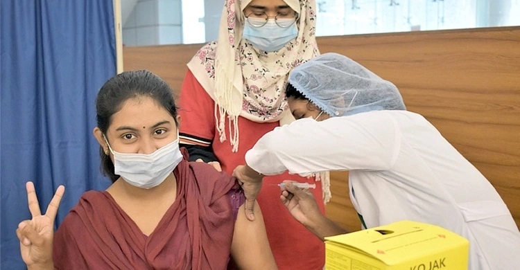 Bangladesh to vaccinate 80 lakh people marking PM’s birthday