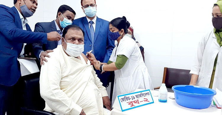 All pry teachers to receive vaccines in one week