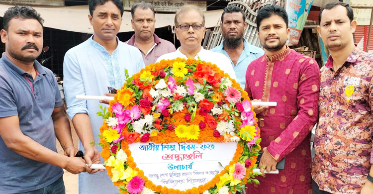 বঙ্গবন্ধুর জন্মবার্ষিকীতে বশেমুরবিপ্রবিপি উপাচার্যের শ্রদ্ধা