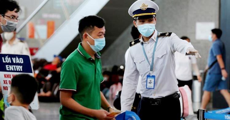 Vietnam reports 8 more COVID-19 cases linked to Danang outbreak
